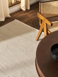 Hand-Woven Wool Rug Amaro - thumbnail 2
