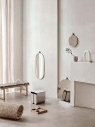 Metal Side Table Curved - thumbnail 2