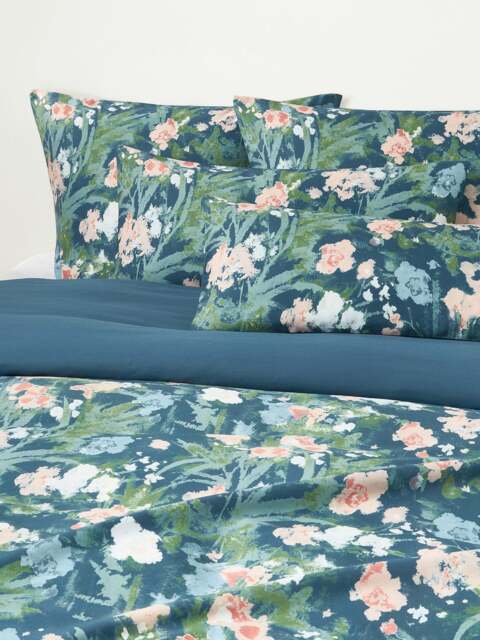 Cotton Sateen Duvet Cover Anthea with Floral Pattern - image 1