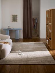 Hand-Woven Viscose Rug Shaila - thumbnail 6