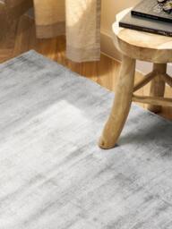 Hand-Woven Viscose Rug Jane - thumbnail 2
