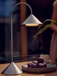 Portable Outdoor LED Table Lamp Grasp, Dimmable - thumbnail 2