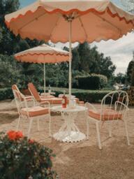 Round Xl Parasol Stand Clamshell - thumbnail 6