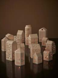 Ceramic Lighthouse Urbania Manor - thumbnail 4