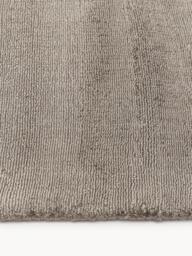 Hand-Woven Viscose Rug Jane - thumbnail 2