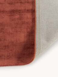 Hand-Woven Viscose Rug Jane - thumbnail 4