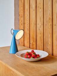 Portable LED Table Lamp Pose, Dimmable - thumbnail 7