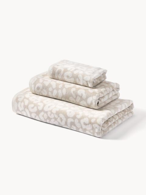 Towel Set Leo, in various set sizes - image 1
