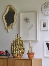 Wall Mirror Melting in an Organic Shape - thumbnail 2
