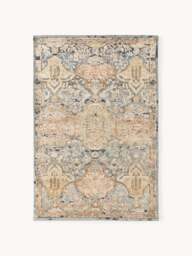 Hand-Knotted High-Pile Wool Rug Vani