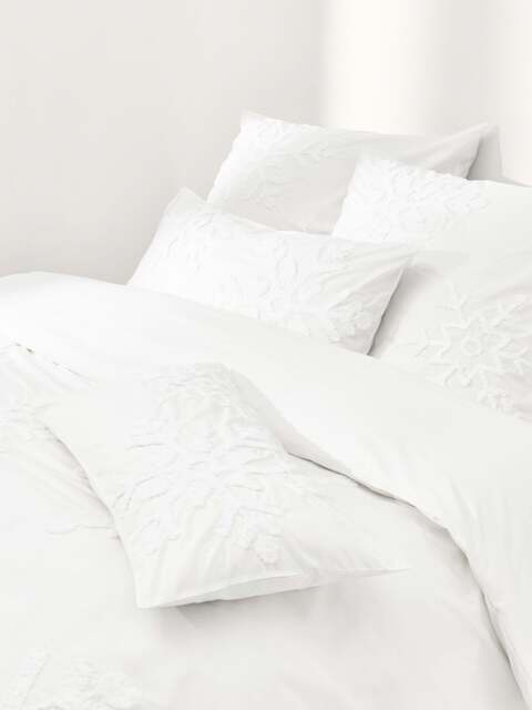 Cotton Percale Duvet Cover Vidal with Tufted Snowflake Motif - image 1
