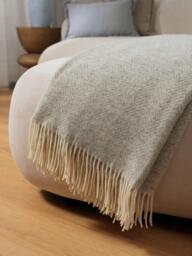 Wool Throw Tyrol with Zig-Zag Pattern and Fringes - thumbnail 2
