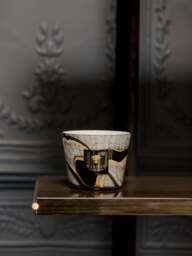 Scented Four-Wick Candle Stones (Leather, Rose & Plum) - thumbnail 4
