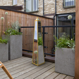 MirrorOutlet The Obelisk Gold Metal Edged Mirrored Garden Ornament 120 x 25cm - Size: 120 x 25 x 25cm - Wilko - thumbnail 7