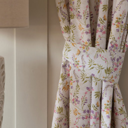 Serene Kira Floral Lined Curtains with Tie Backs 168 x 137cm - Size: W 168 x D  137cm - Multi - Wilko - thumbnail 3