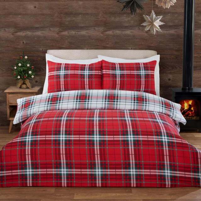 Christmas Tartan Red Duvet Set - Red/King - Wilko