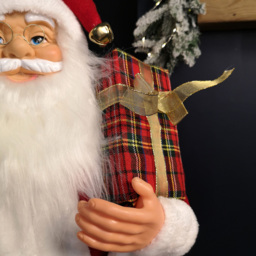 Samuel Alexander Standing Red Santa Claus with Sack Indoor Christmas Decoration - Size: 11 x 40 x 40cm - Wilko - thumbnail 7