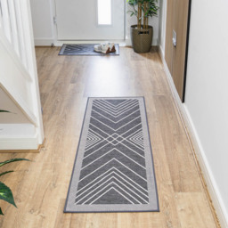 JVL Expression Stripes Rubber Backed Door Runner 50 x 150cm - Size: 150 x 50 x 0.3cm - Grey - Wilko - thumbnail 3