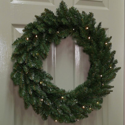 Samuel Alexander Warm White LED Christmas Wreath Green 60cm - Size: 60 x 60 x 60cm - Wilko - thumbnail 3