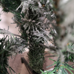 Premier Green Snow Flocked Spruce Pine Artificial Christmas Tree 6.5ft - Size: 6ft - Samuel Alexander - Wilko - thumbnail 4