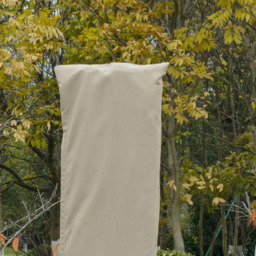 Outsunny Garden Parasol Cover with Rod and Zipper - Size: 164 x 63 x 63cm - Cream - Wilko - thumbnail 5