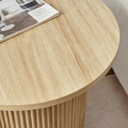 Furniturebox Penfold Oak Effect Round Wood Pedestal Side Table - Size: 45 x 45 x 45cm - Brown - Wilko - thumbnail 5