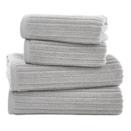 Deyongs Rialto Cloud Bath Towel - Size: 68 x 127cm - Silver - Wilko