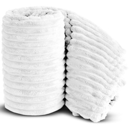 Velosso Bellissima White Plush Throw 305 x 305cm - Size: 305 x 305 x 1cm - Wilko - thumbnail 4