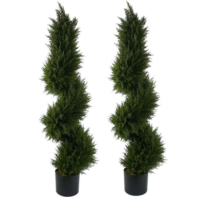 Leaf Spiral Cypress Topiary Artificial Tree in Pot 4ft 2 Pack - Size: 120 x 35 x 35cm - Green - Wilko - image 1