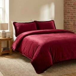 Selena Velvet Duvet Set Mulberry Superking - Size: Super King - Wilko - thumbnail 7