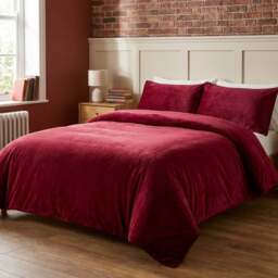 Selena Velvet Duvet Set Mulberry Superking - Size: Super King - Wilko - thumbnail 5