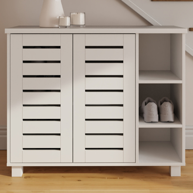 GFW Bodie 2 Door 4 Shelf White Shoe Cabinet - Size: 75 x 91 x 35cm - Wilko