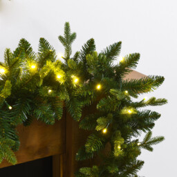 Set of LED Wreath and Garland Green - Amber Charm - Wilko - thumbnail 6