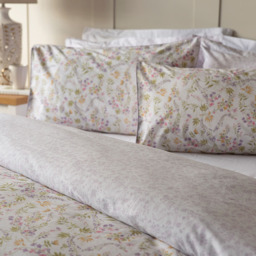 Serene Kira Super King Size Floral Duvet Set - Multi - Wilko - thumbnail 3