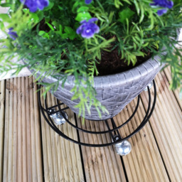 Tom Chambers Black Heavy Duty Metal Round Garden Pot Stand 32cm - Size: 32 x 32 x 32cm - Wilko - thumbnail 6