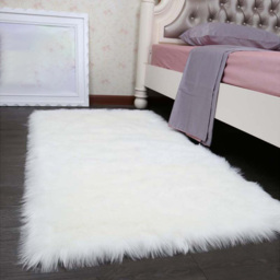 Living and Home White Rectangle Soft Shaggy Rug 60 x 120cm - Wilko - thumbnail 5