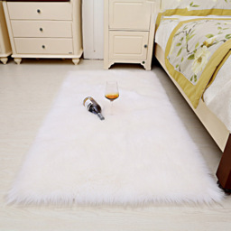 Living and Home White Rectangle Soft Shaggy Rug 60 x 120cm - Wilko - thumbnail 4