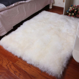 Living and Home White Rectangle Soft Shaggy Rug 60 x 120cm - Wilko - thumbnail 7
