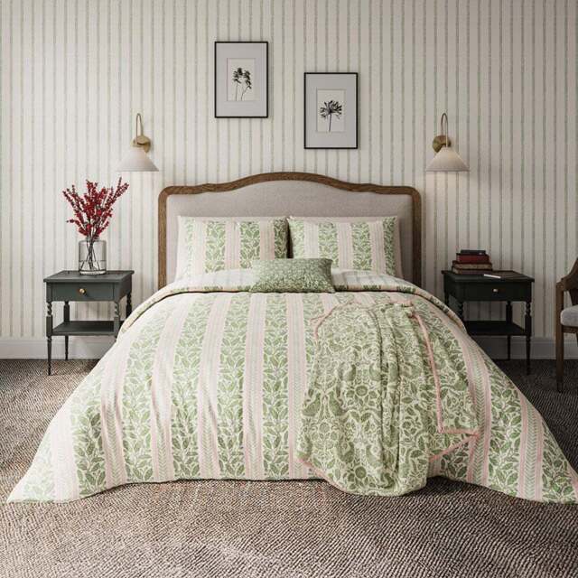 Helena Springfield Super King Size Green and Pink Oak Stripe Duvet Set - Green / Pink - Wilko - image 1