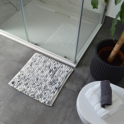 Allure Bath Fashions Luxury Marl Chunky Bobble Dark Grey Square Bath Mat 50 x 50cm - Size: 50 x 50 x 1cm - Wilko - thumbnail 3