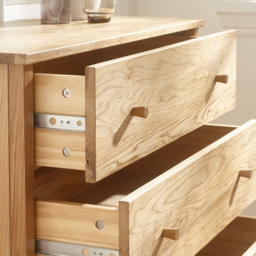Julian Bowen Coxmoor 5 Drawer Oak Wide Chest of Drawers - Brown - Wilko - thumbnail 3
