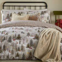 Furn King Size Forest Festivities Printed Reversible Duvet Set - Cream - Wilko - thumbnail 4