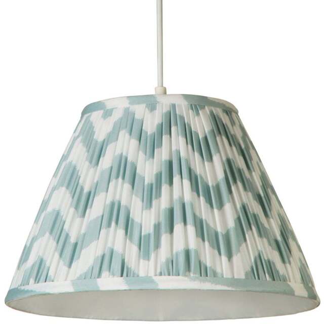 Lighting Collection Chevron Pleat Gathered Ceiling Lamp Shade - Size: 22 x 31 x 31cm - Green and Beige - Wilko - image 1