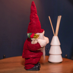 Samuel Alexander Red Musical Walking Gonk Christmas Decoration 28cm - Size: 28 x 14 x 7cm - Wilko - thumbnail 6