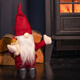Samuel Alexander Red Musical Walking Gonk Christmas Decoration 28cm - Size: 28 x 14 x 7cm - Wilko - thumbnail 3
