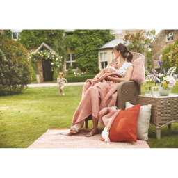Hug Rug Rust Diamond Woven Rug 160 x 230cm - Orange - Wilko - thumbnail 4