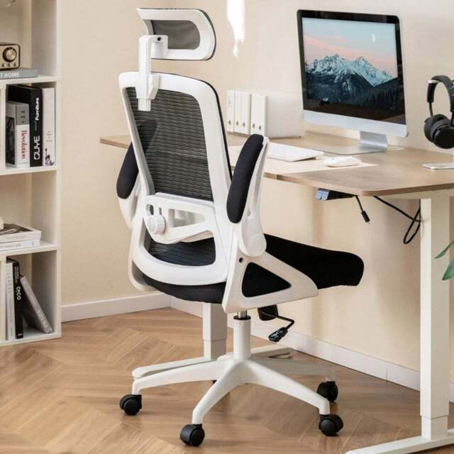 Costway White Ergonomic Office Chair with Lumbar Support - Size: 65 x 64 x 30cm - Wilko - image 1