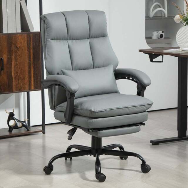Portland Grey PU Leather Executive Office Chair - Size: 115 x 62 x 67cm - Wilko - image 1