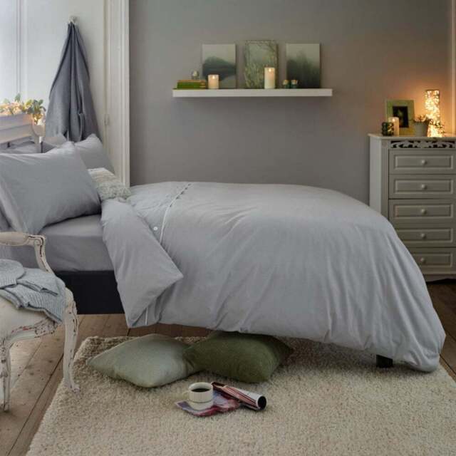 Deyongs Southwick King Size Grey Reversible Duvet Set - Wilko - image 1