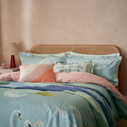 Yvonne Ellen Double Aqua Sister Swans Reversible Duvet Set - Wilko - thumbnail 4